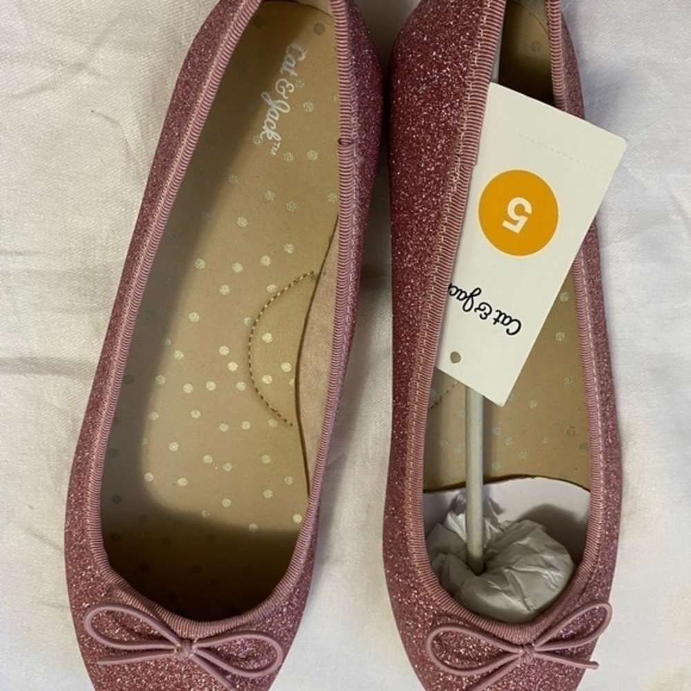 Cat& jack girls shoes size 5 - Picture 6 of 6